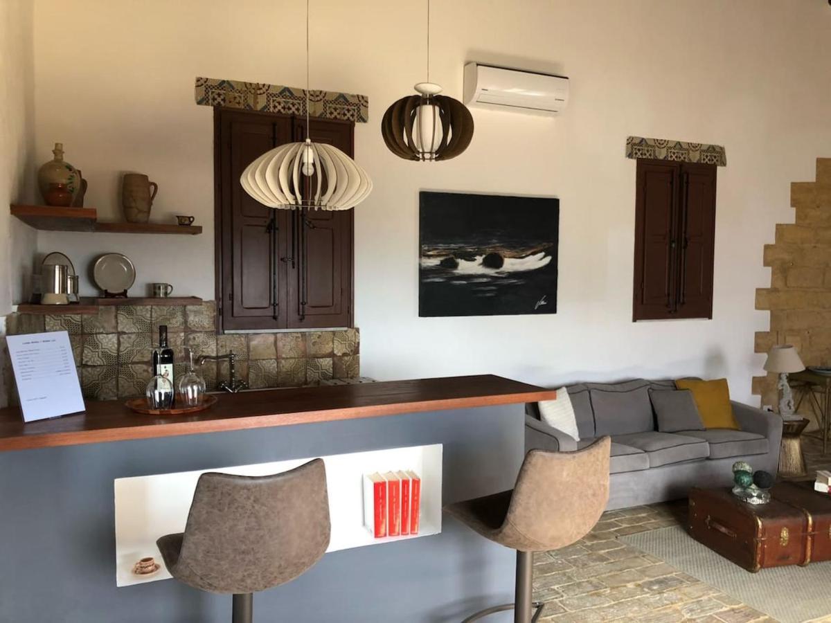 Villa La Lumia B&B Suites & Apartments Agrigento Exterior photo