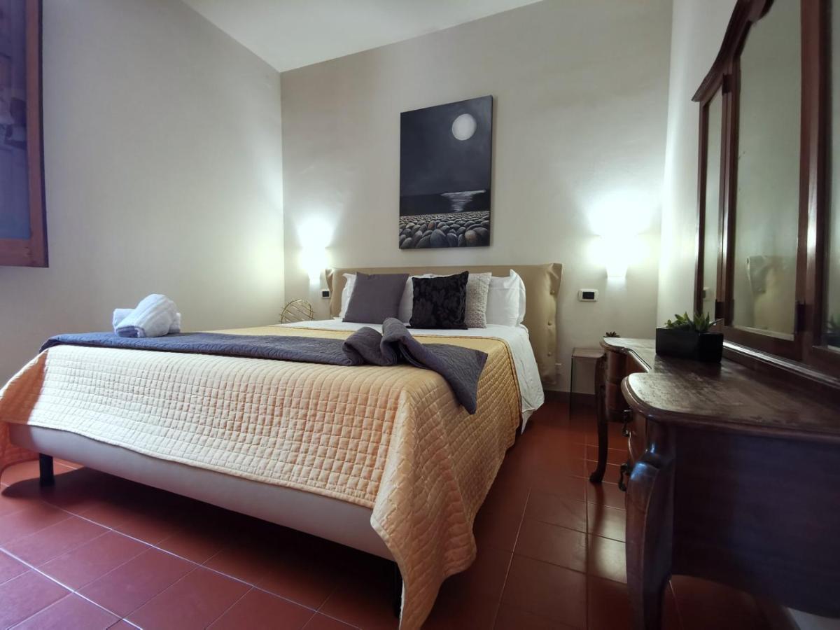 Villa La Lumia B&B Suites & Apartments Agrigento Exterior photo