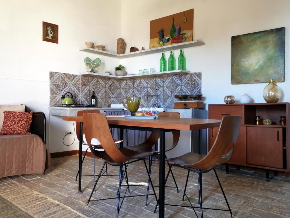 Villa La Lumia B&B Suites & Apartments Agrigento Exterior photo