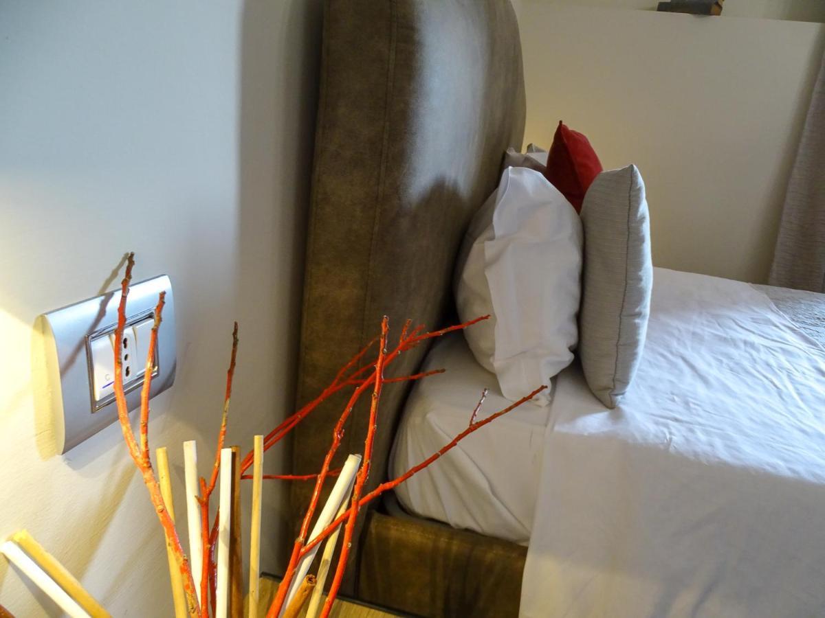 Villa La Lumia B&B Suites & Apartments Agrigento Exterior photo