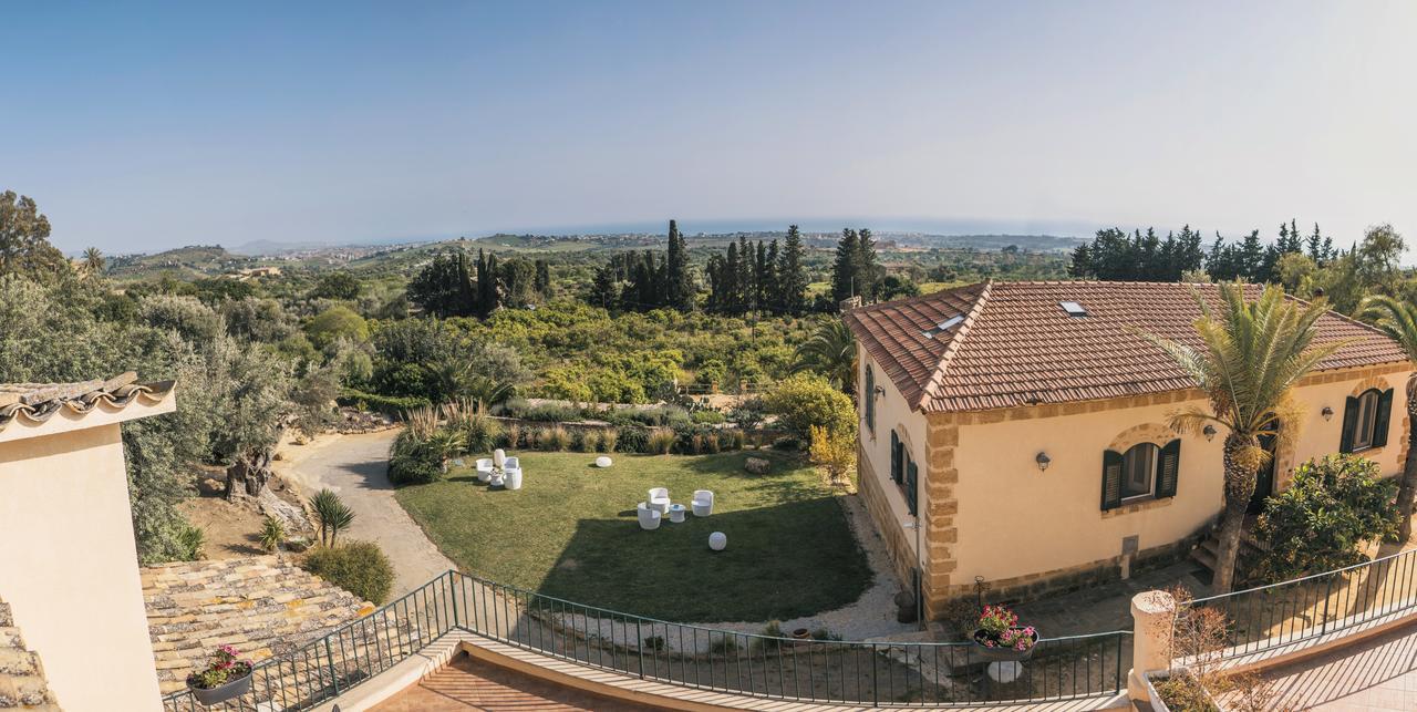 Villa La Lumia B&B Suites & Apartments Agrigento Exterior photo