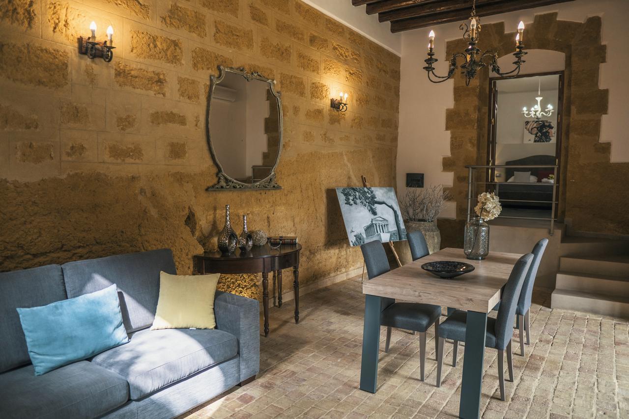 Villa La Lumia B&B Suites & Apartments Agrigento Exterior photo