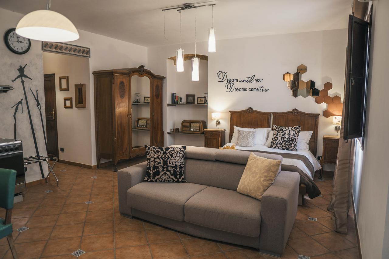 Villa La Lumia B&B Suites & Apartments Agrigento Exterior photo